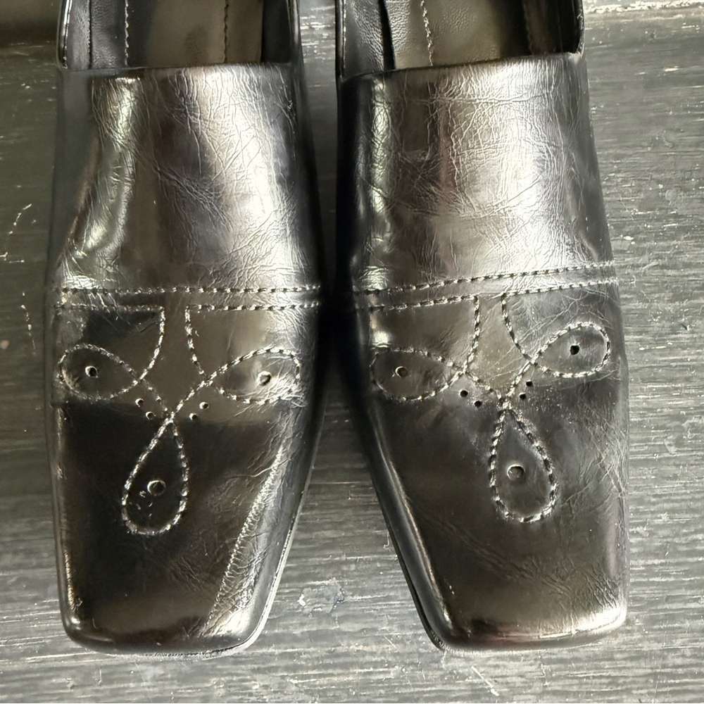 Franco Sarto Women’s Black Fine Leather Western Stitch Slip On Heel Shoes - Picture 10 of 10
